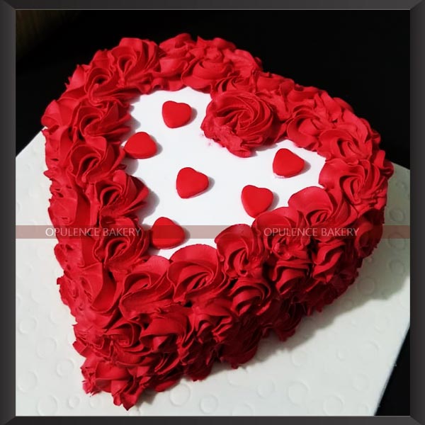 F1] Red Blush & White Floral Cake