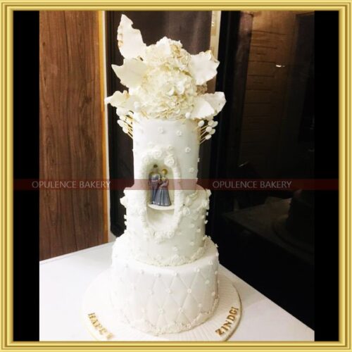 Elegant White Wedding Cake