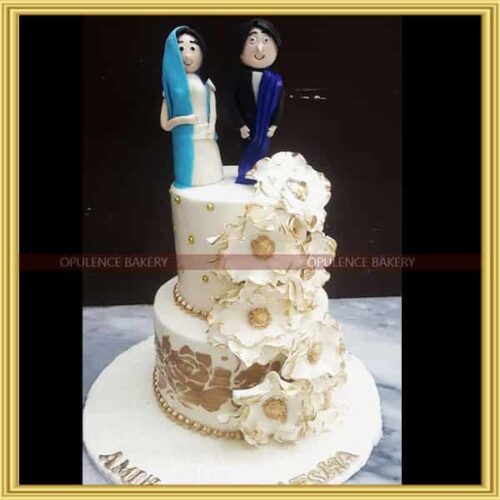 Engagement Couple Cake