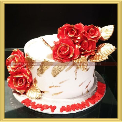 Red & White Floral Valentines Day Cake